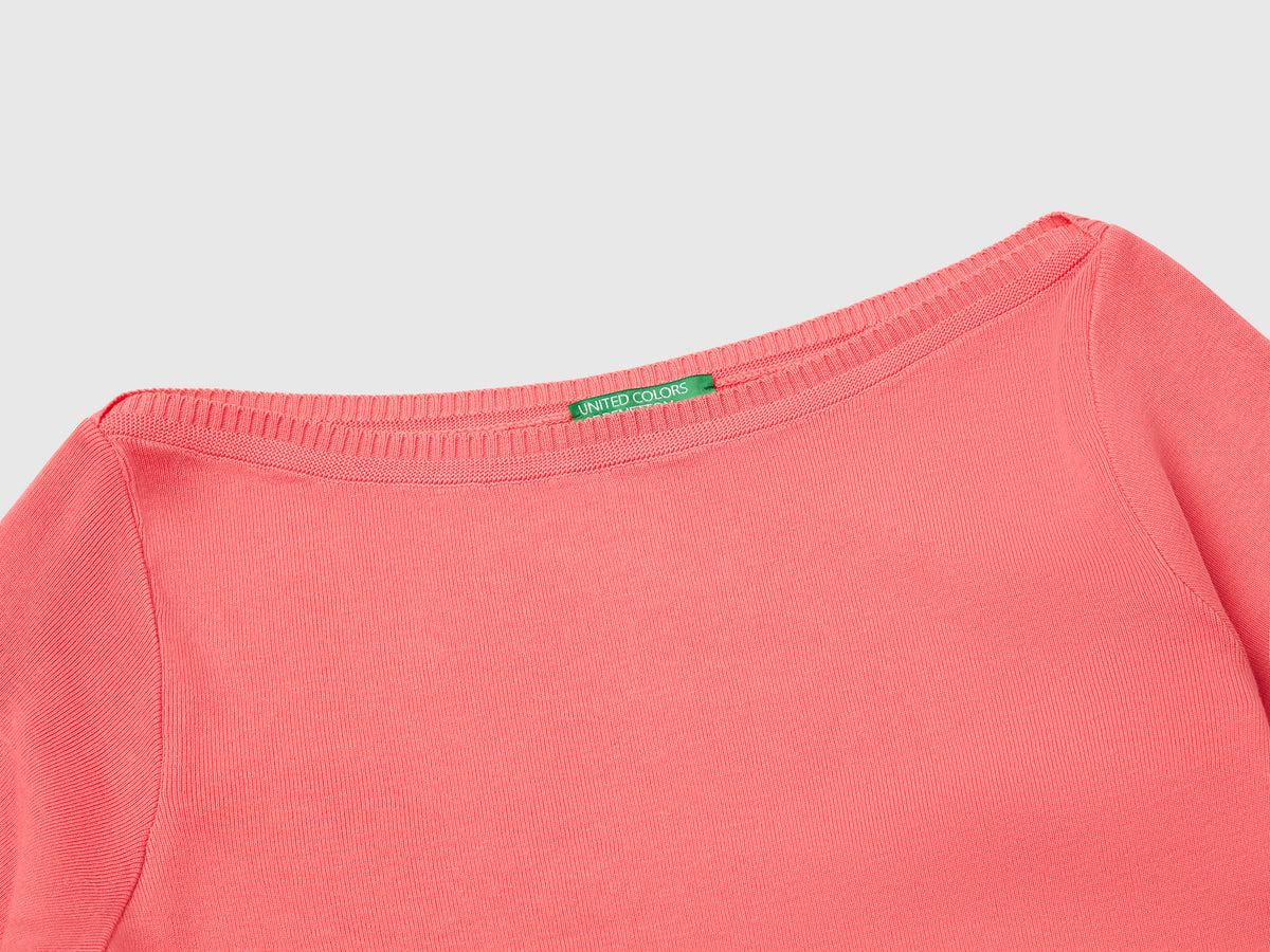 Maglia 100% cotone con scollo a barchetta