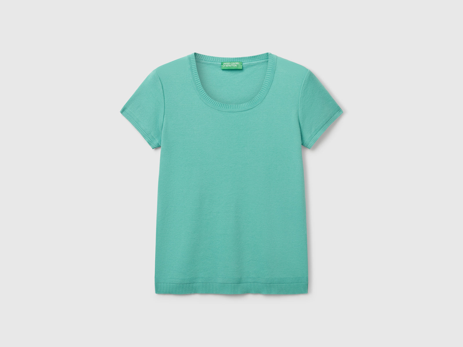 Maglia a manica corta in 100% cotone da donna verde acqua | Benetton Outlet