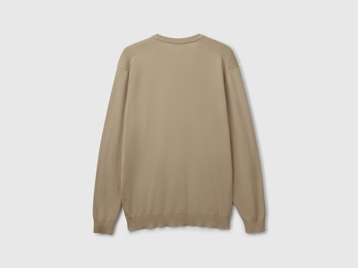 Maglia in puro cotone con scollo a V