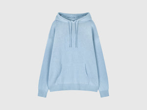 Sweater with pocket and hood