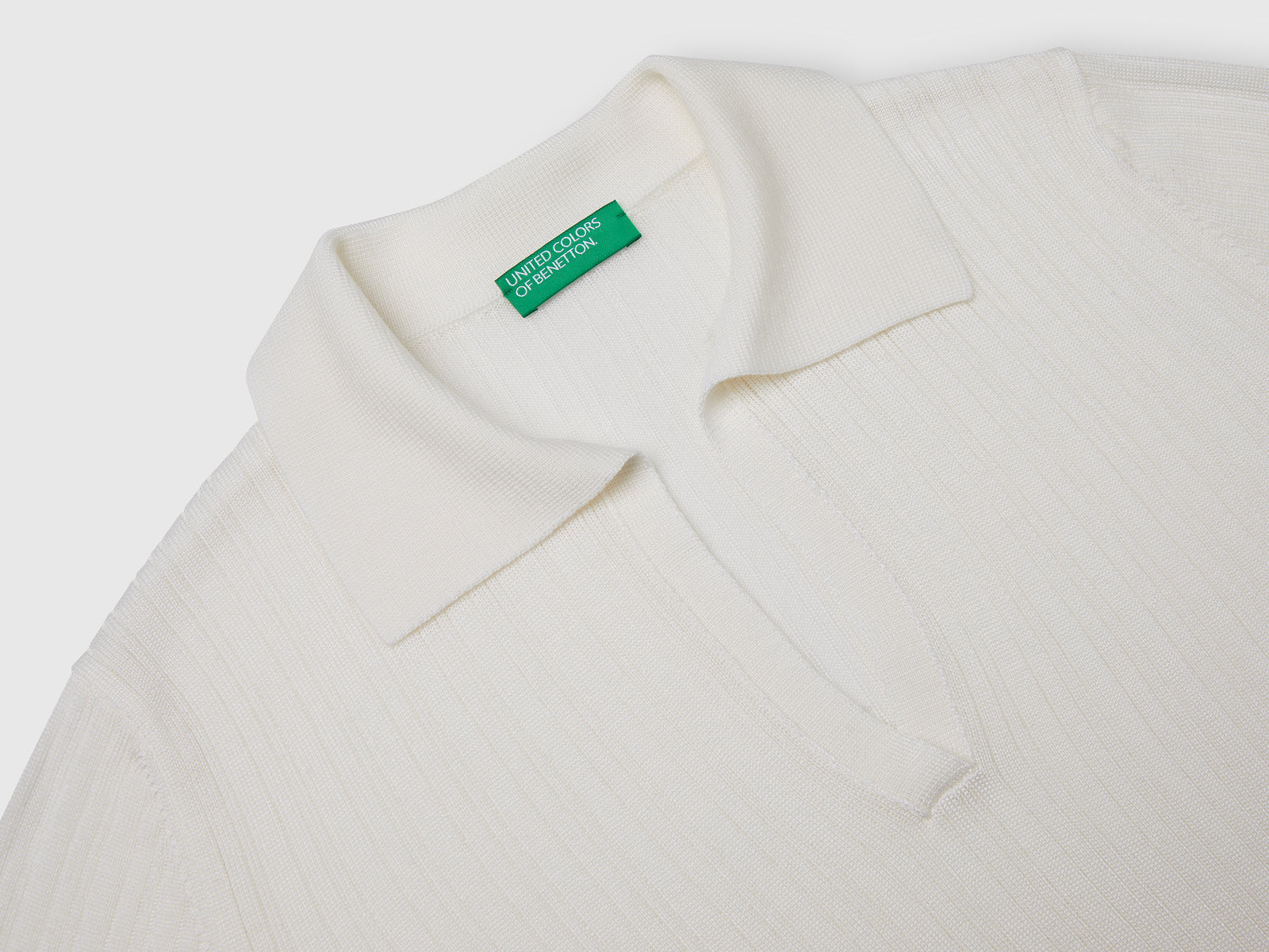 Polo in maglia a manica corta da donna bianco 3 | Benetton Outlet