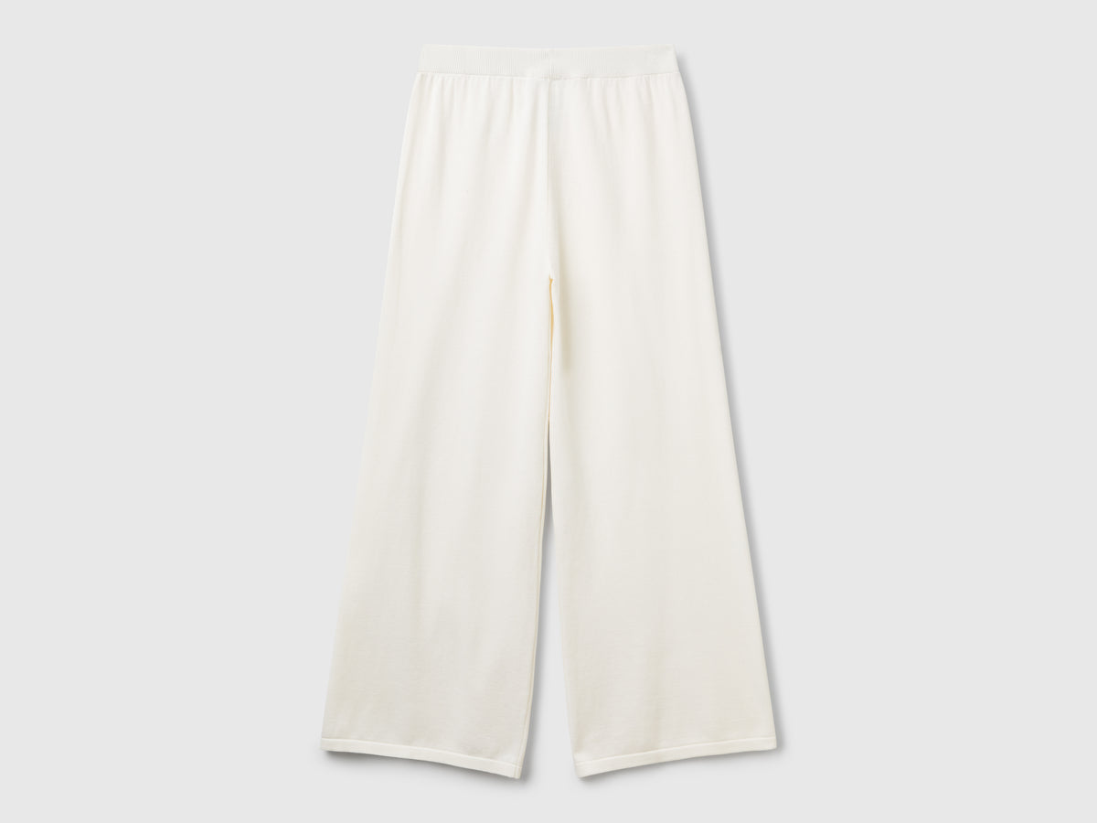 Pantaloni ampi in maglia