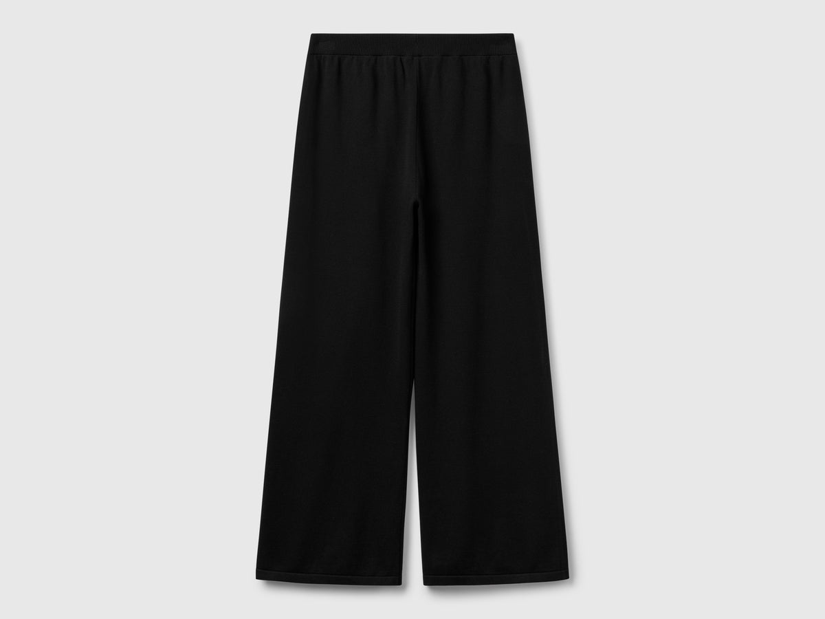 Pantaloni ampi in maglia