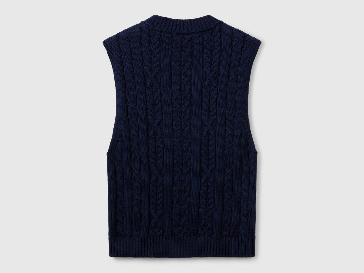 Cropped vest with braids