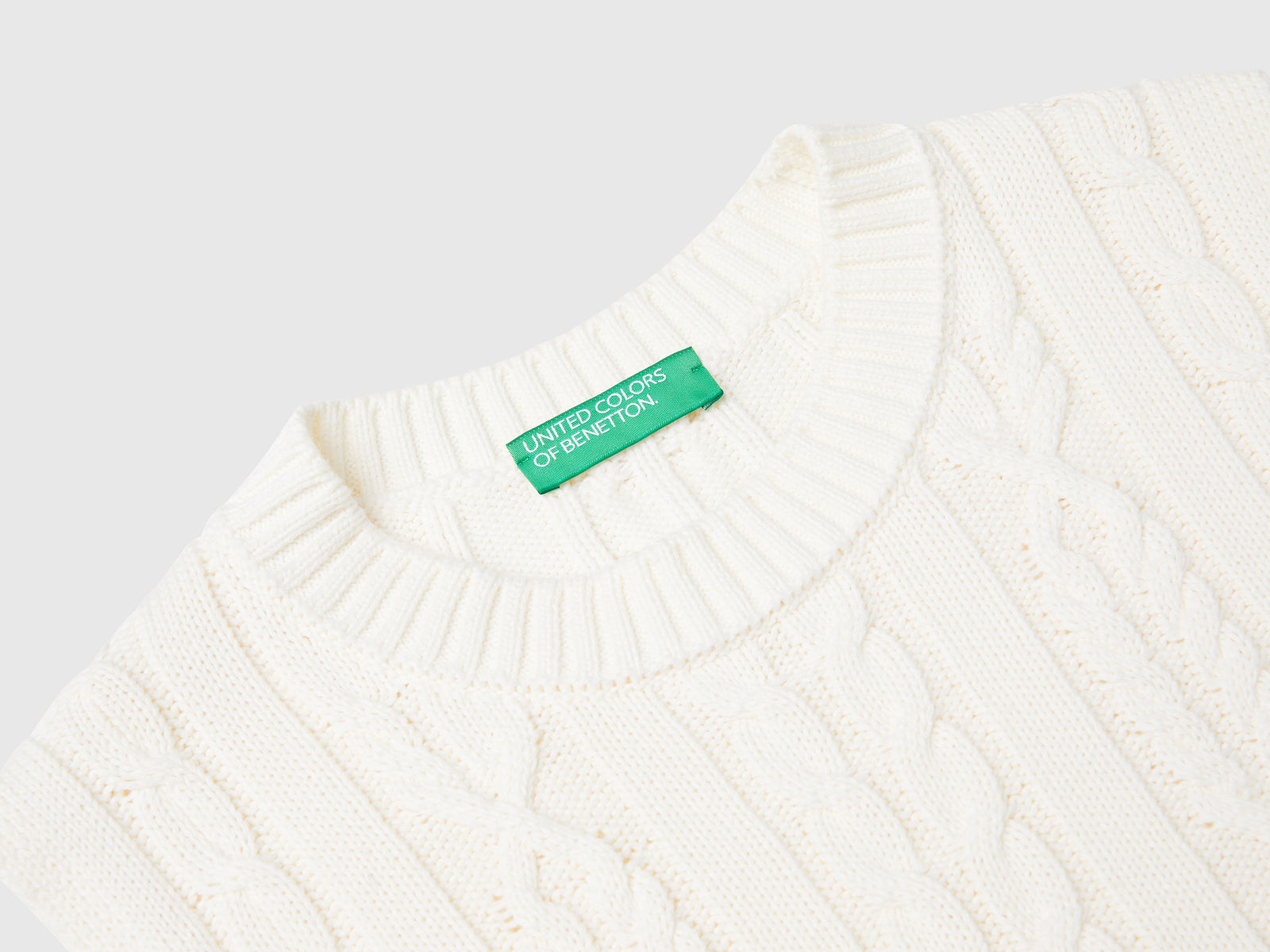 Cropped vest with braids da donna bianco panna 3 | Benetton Outlet