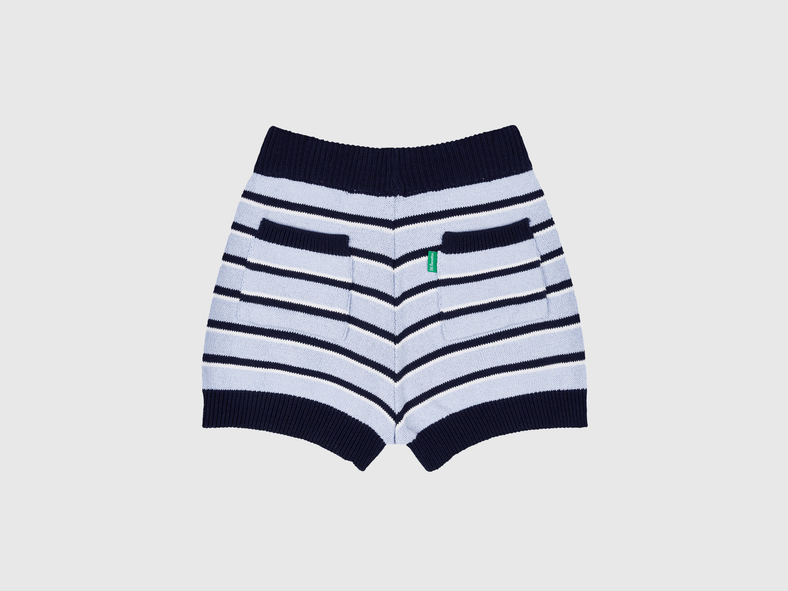 Shorts in maglia a righe da donna azzurro 2 | Benetton Outlet