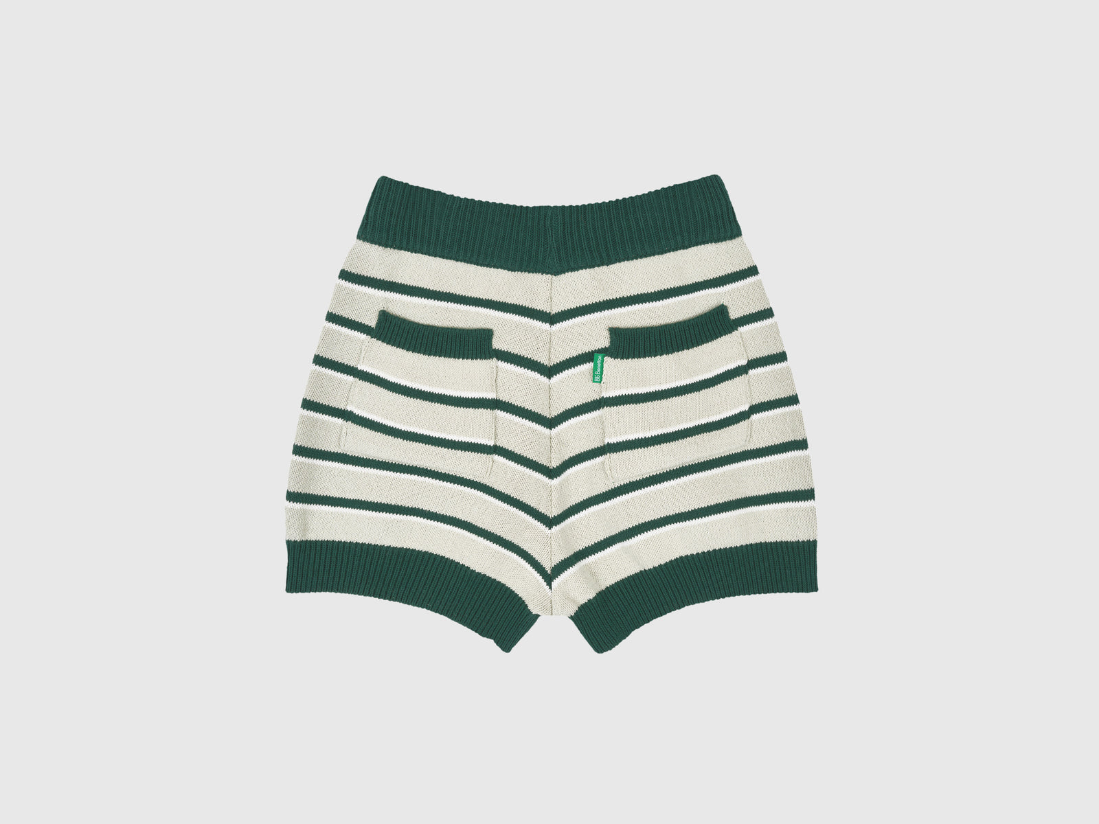 Shorts in maglia a righe da donna verde 2 | Benetton Outlet