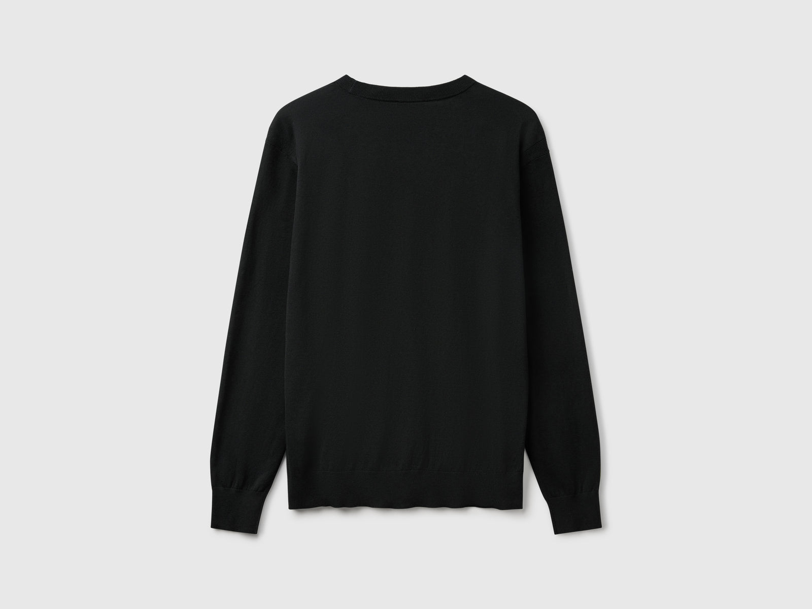 Maglione in misto viscosa e seta da uomo nero 2 | Benetton Outlet