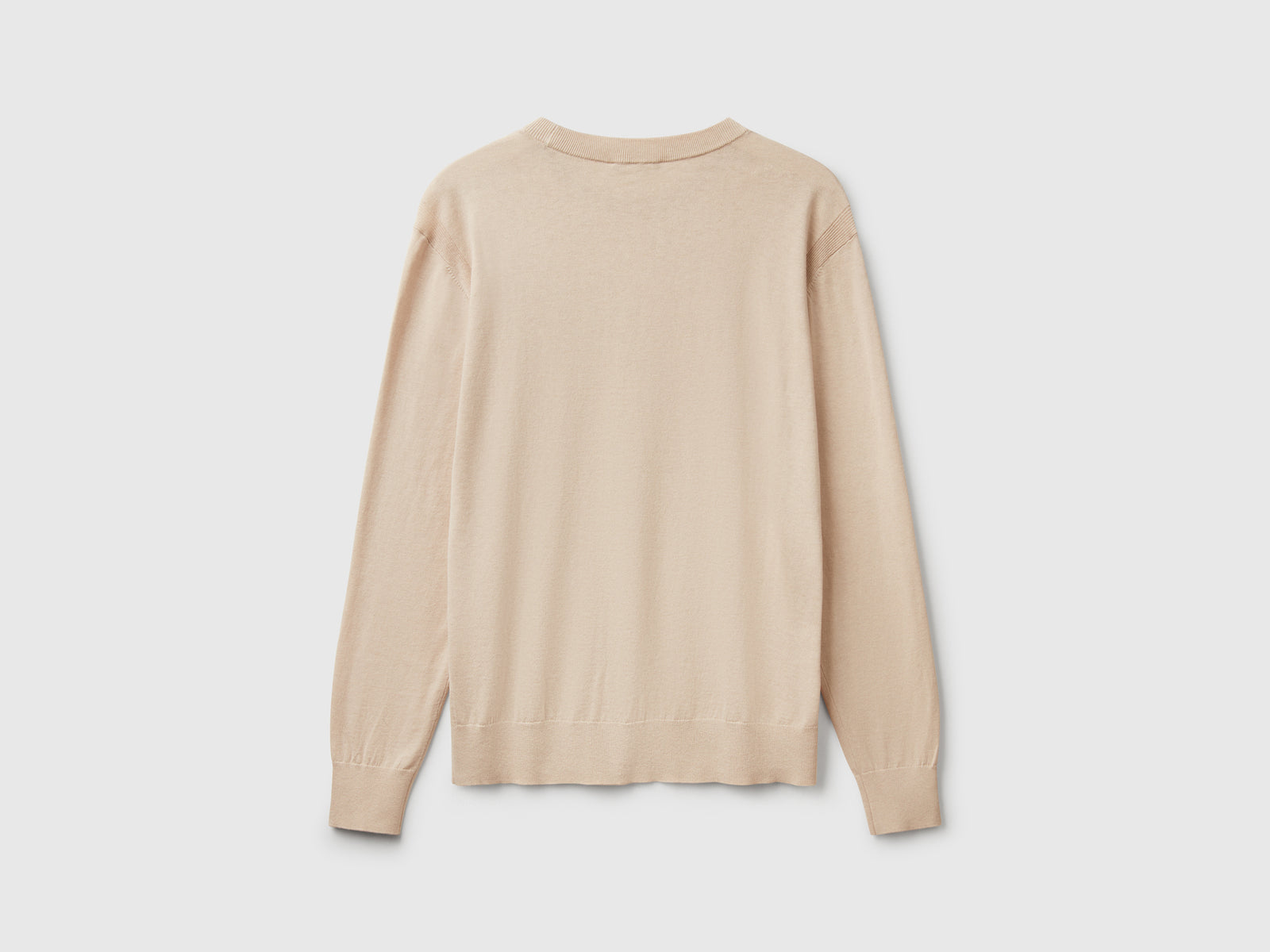 Maglione in misto viscosa e seta da uomo beige 2 | Benetton Outlet