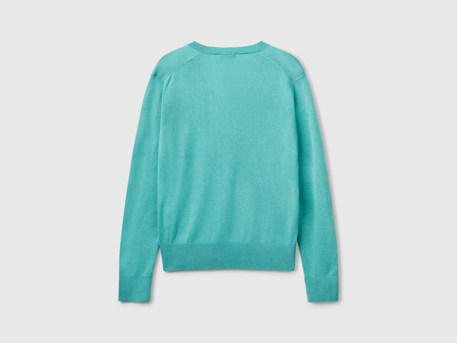 Maglia con scollo a V in misto seta da donna verde acqua 2 | Benetton Outlet