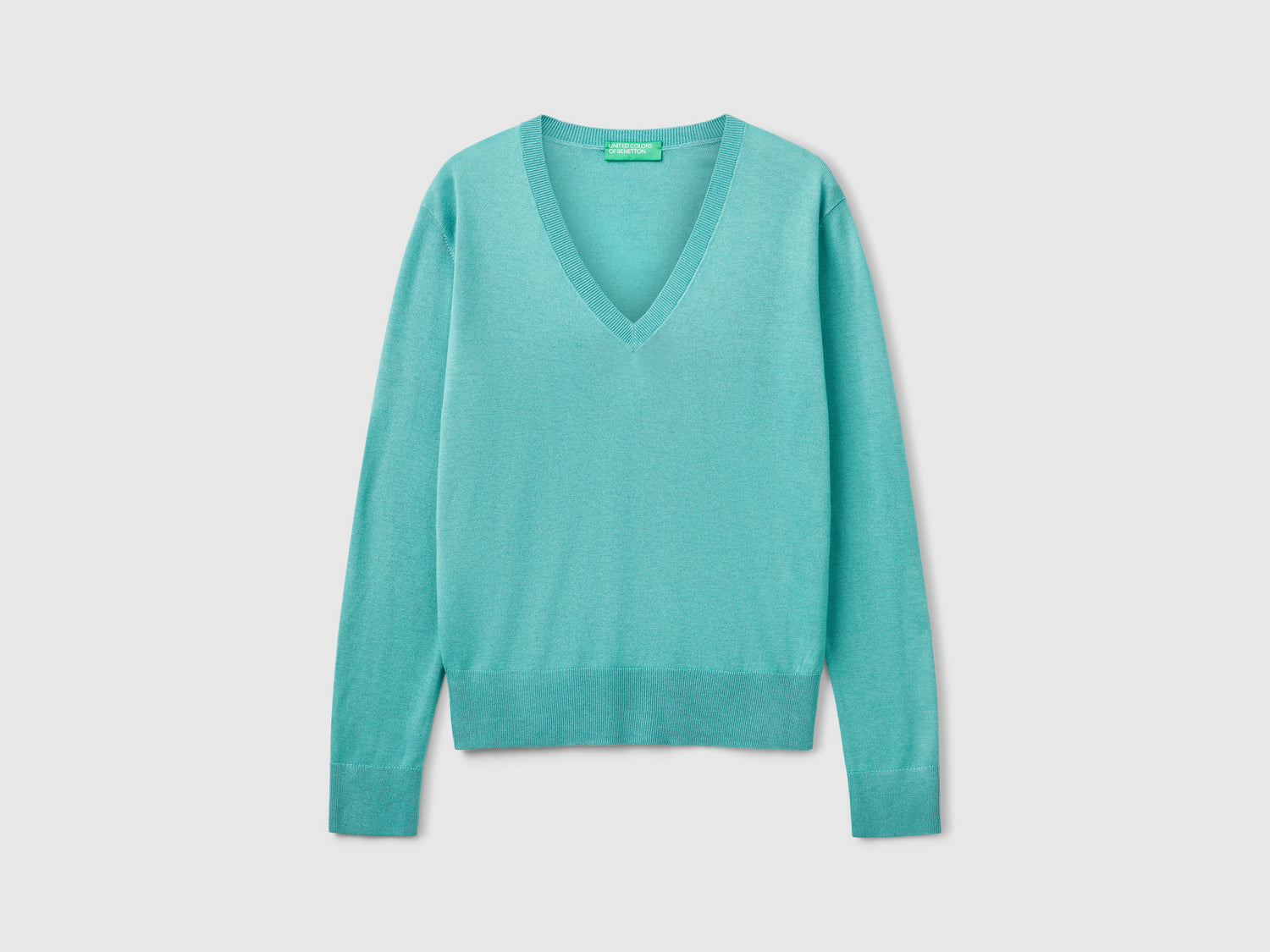 Maglia con scollo a V in misto seta da donna verde acqua | Benetton Outlet