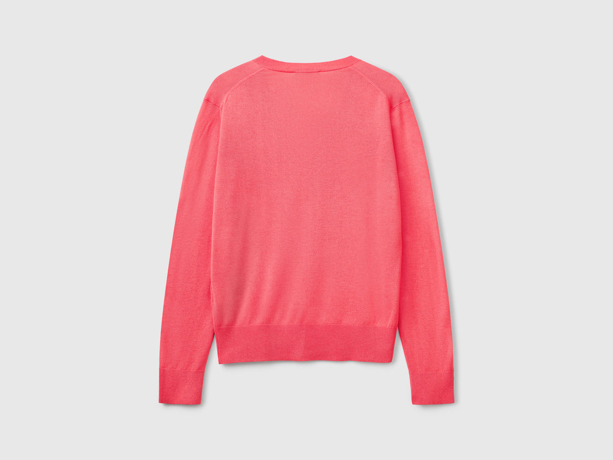 Maglia con scollo a V in misto seta