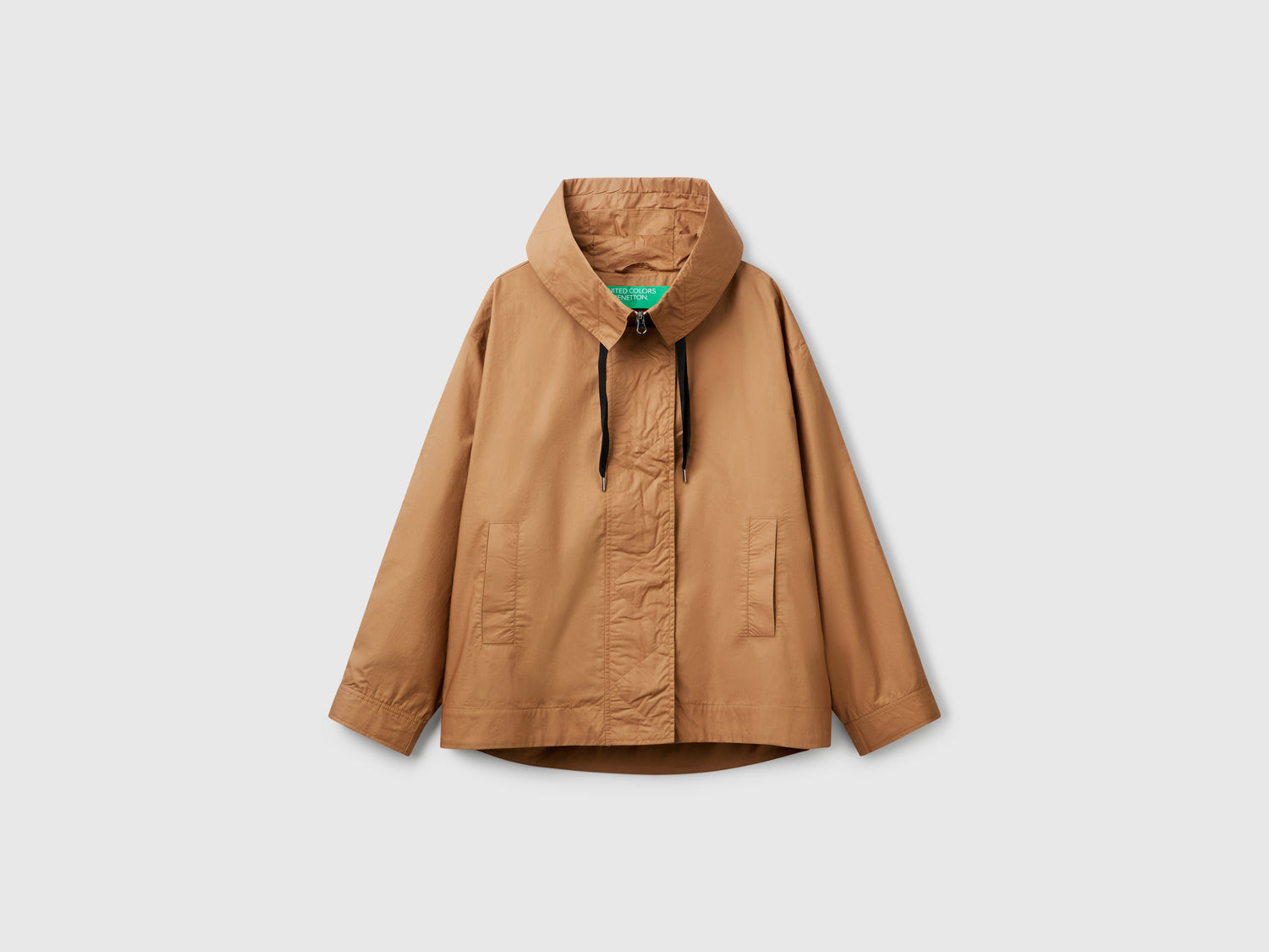 Giubbino over fit in nylon da donna marrone | Benetton Outlet
