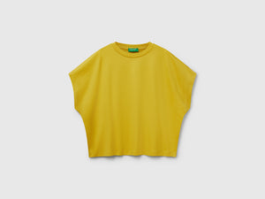 Kimono sleeve T-shirt