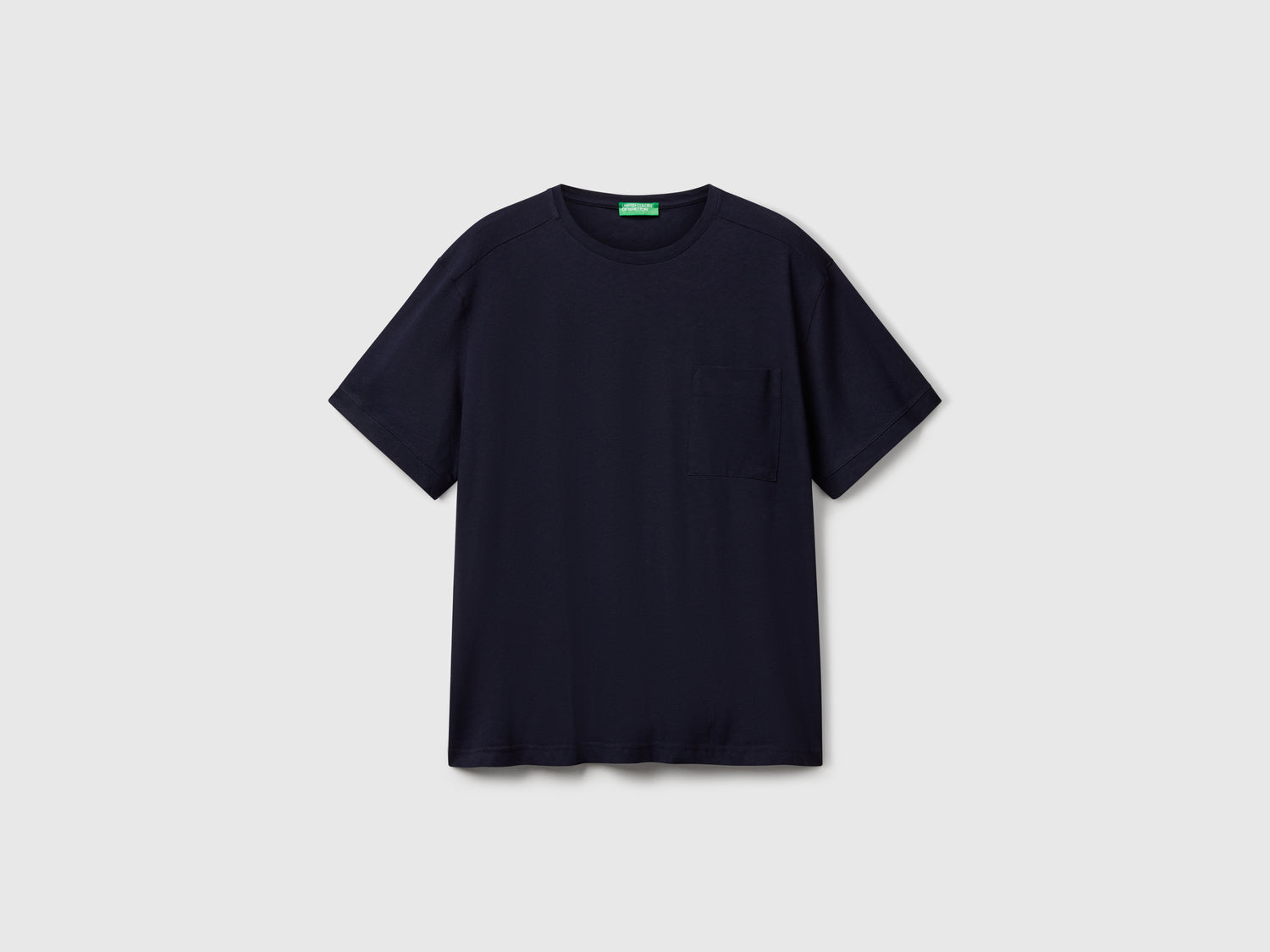 Maglietta con taschino in misto lino da uomo blu scuro | Benetton Outlet