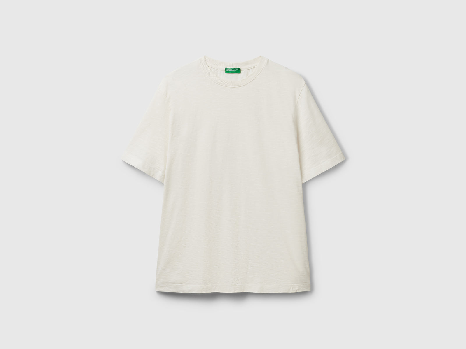 T-shirt leggera da uomo bianco panna | Benetton Outlet