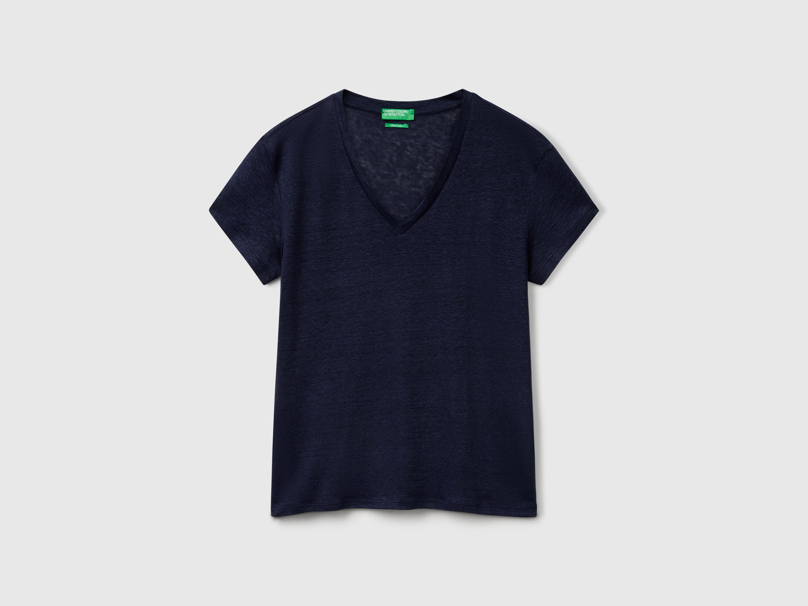 T-shirt scollo a V in puro lino da donna blu scuro | Benetton Outlet