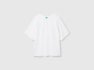 T-shirt con incrocio sul retro