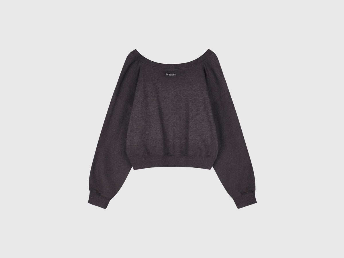 Boat-neck sweatshirt