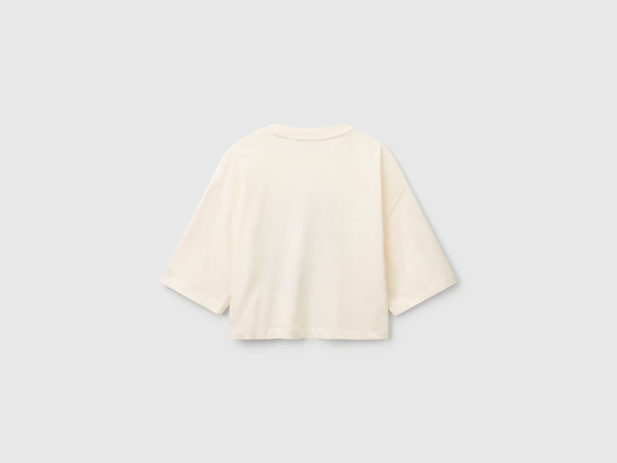 T-shirt con stampa fiori