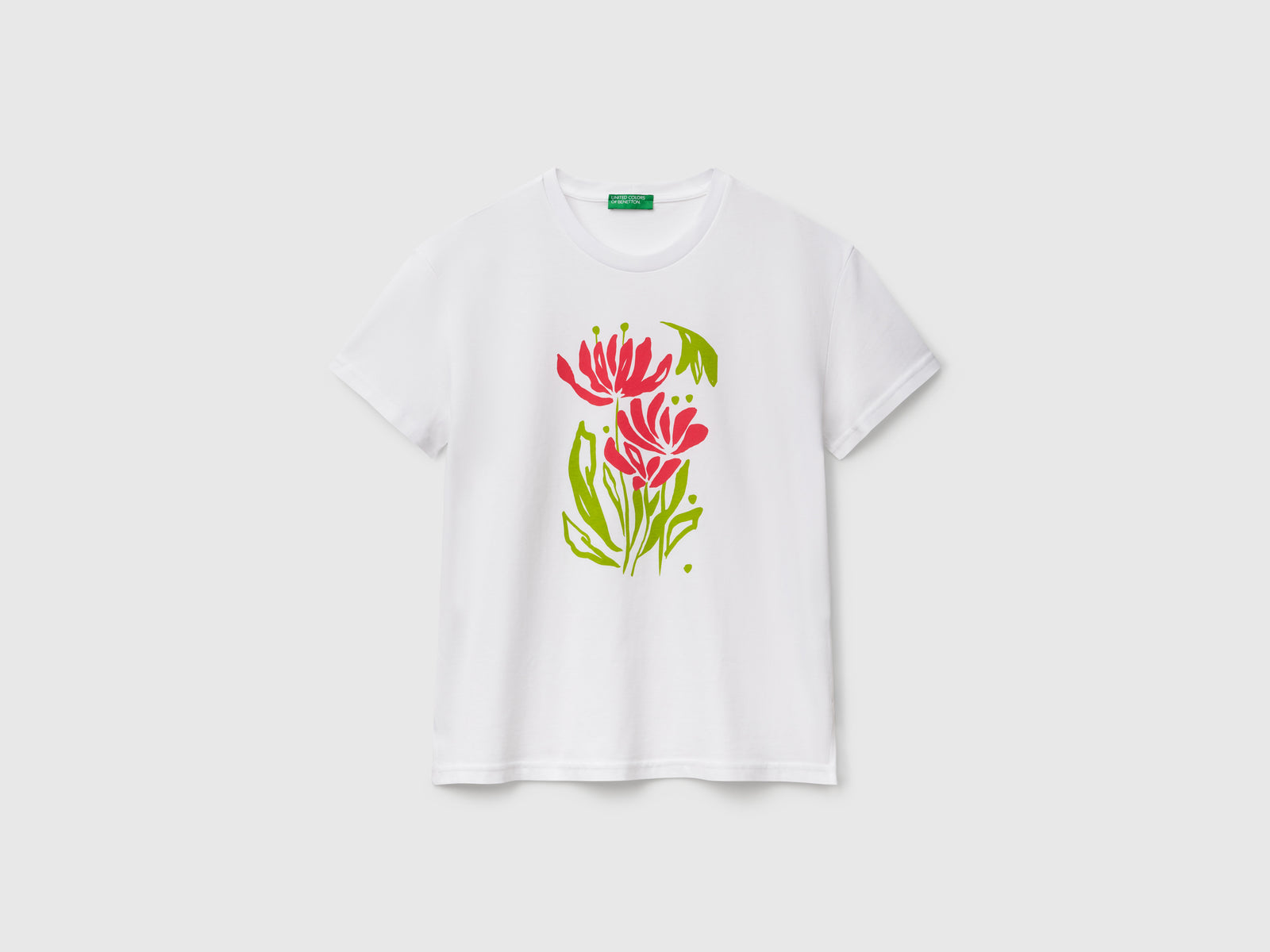 T-shirt regular con stampa fiori da donna bianco | Benetton Outlet