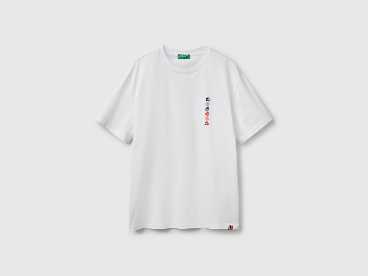 T-shirt over fit con patch