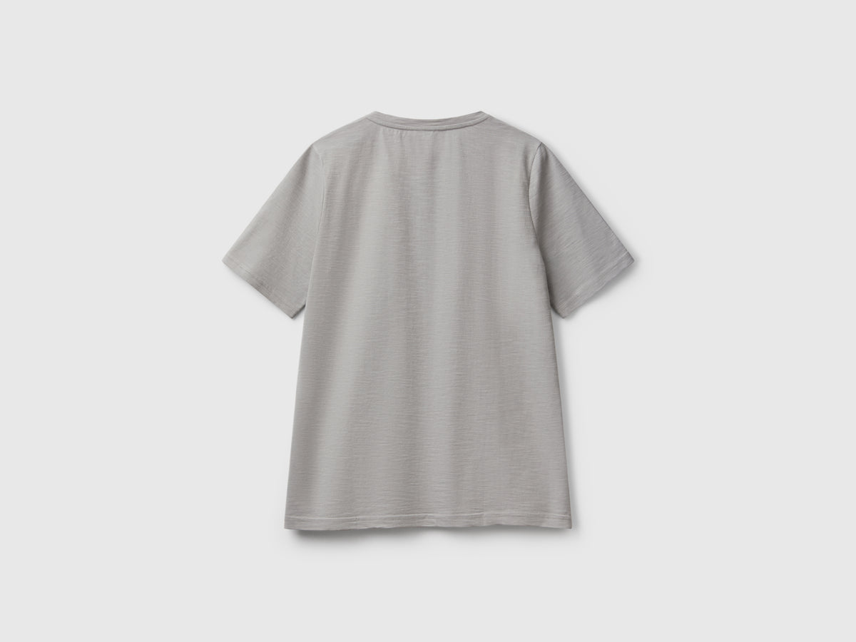 T-shirt girocollo in cotone fiammato