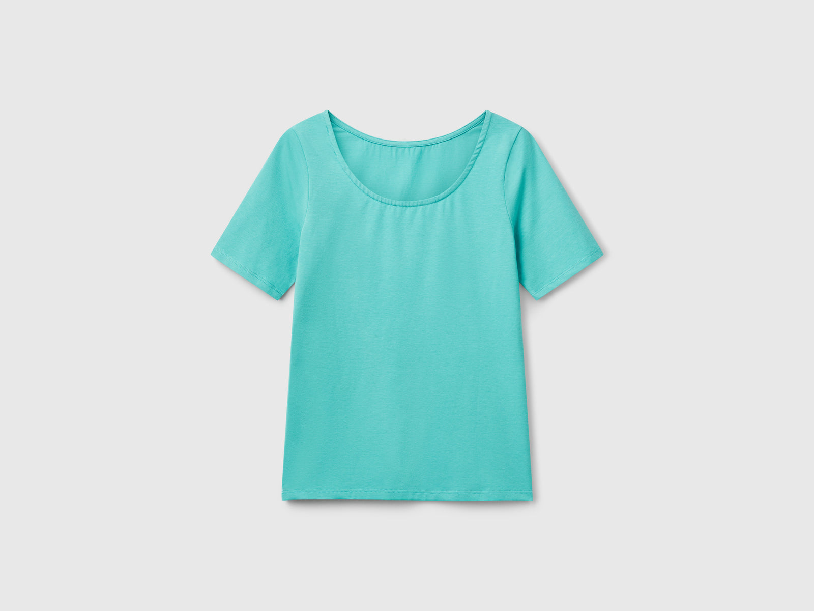 T-shirt slim fit reversibile da donna verde acqua 2 | Benetton Outlet