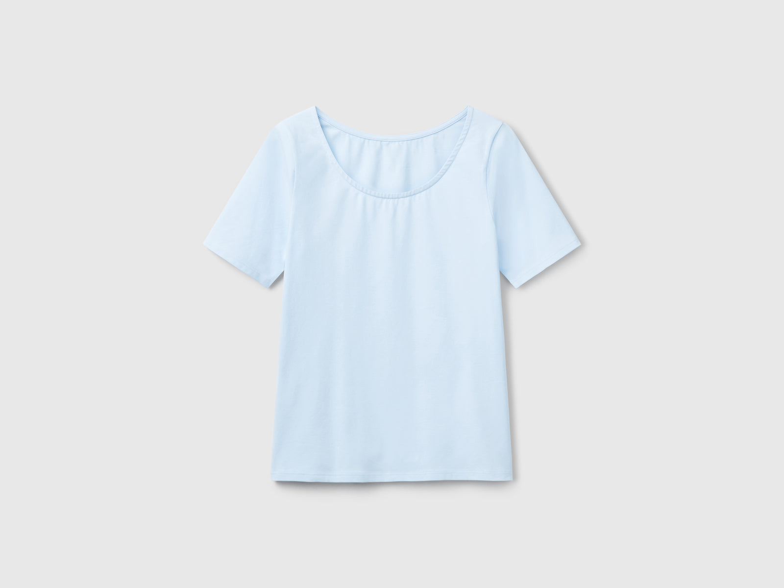 T-shirt slim fit reversibile da donna celeste 2 | Benetton Outlet