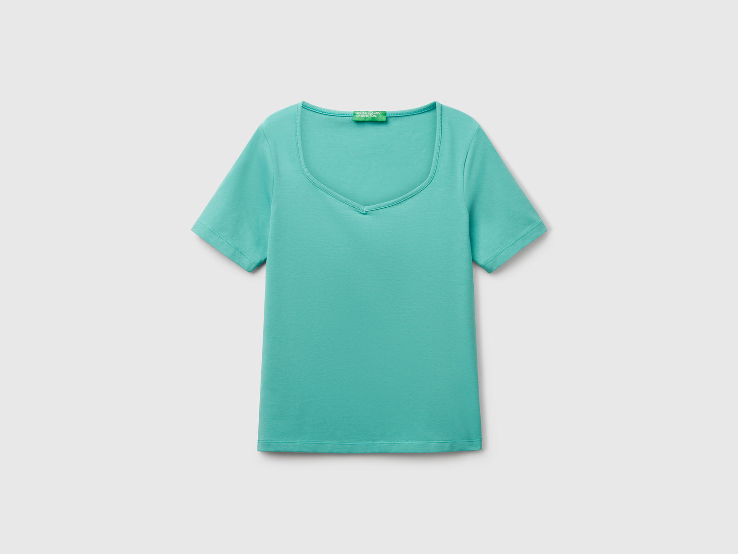T-shirt slim fit da donna verde acqua | Benetton Outlet