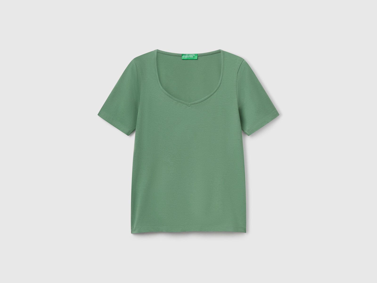 T-shirt slim fit da donna verde | Benetton Outlet