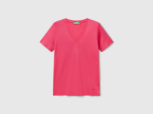 T-shirt magenta in puro cotone con scollo a V