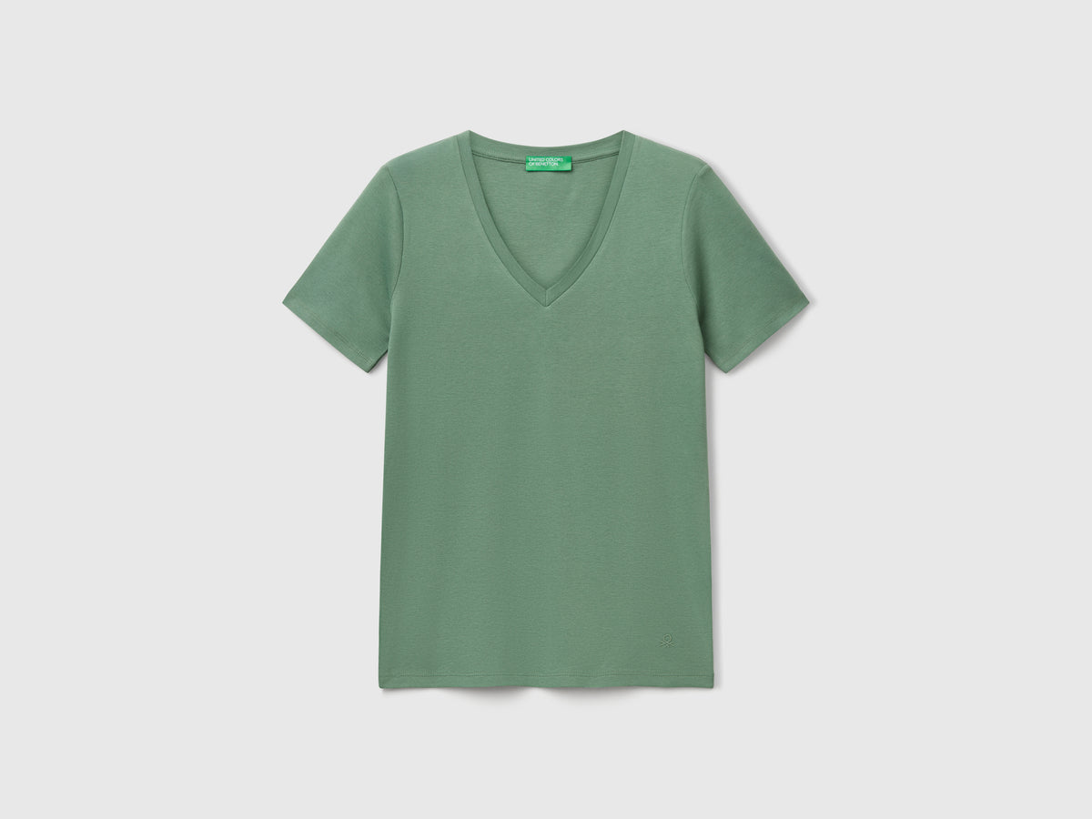 T-shirt verde bosco in puro cotone con scollo a V