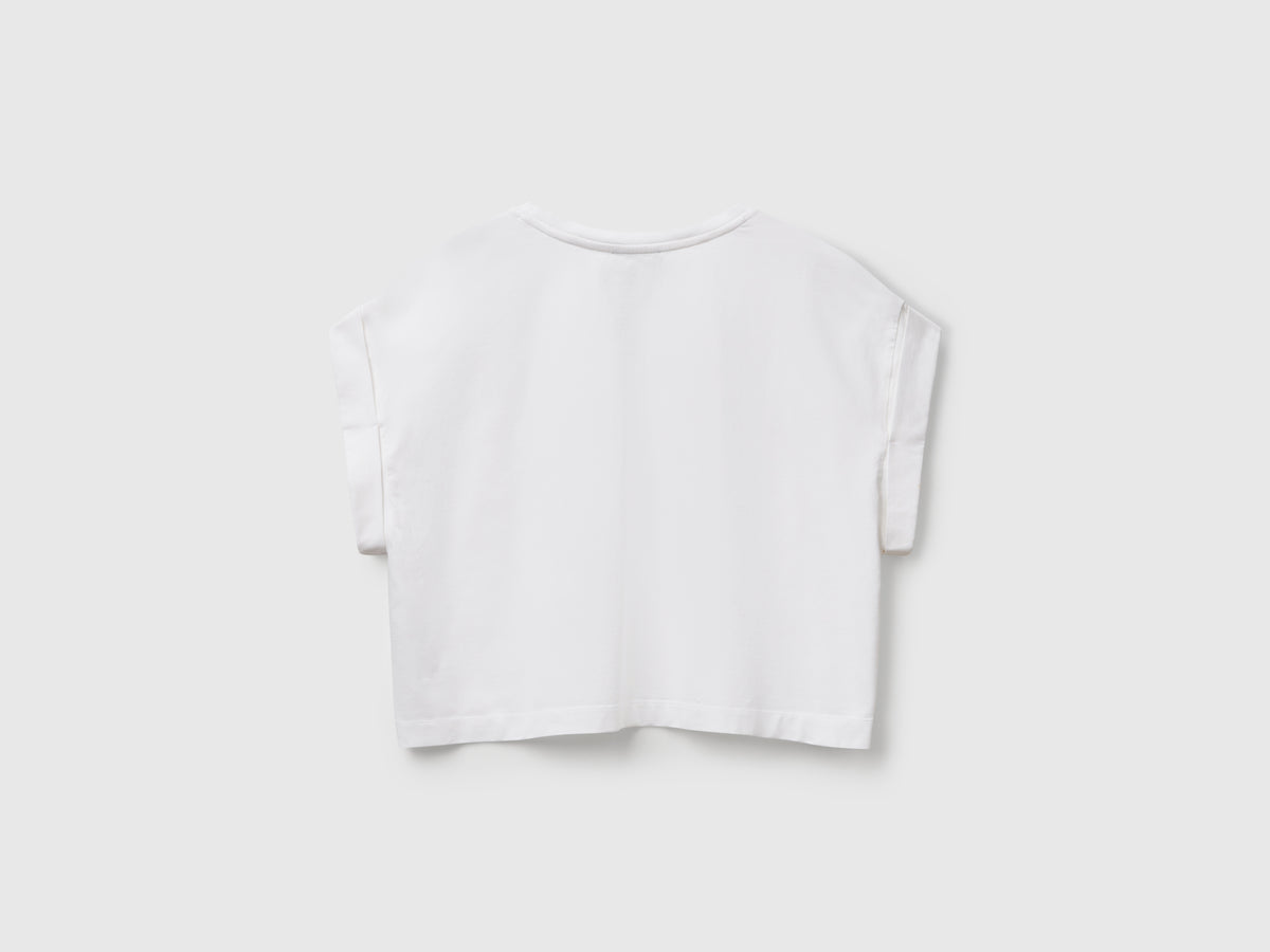 T-shirt con taschino macramè