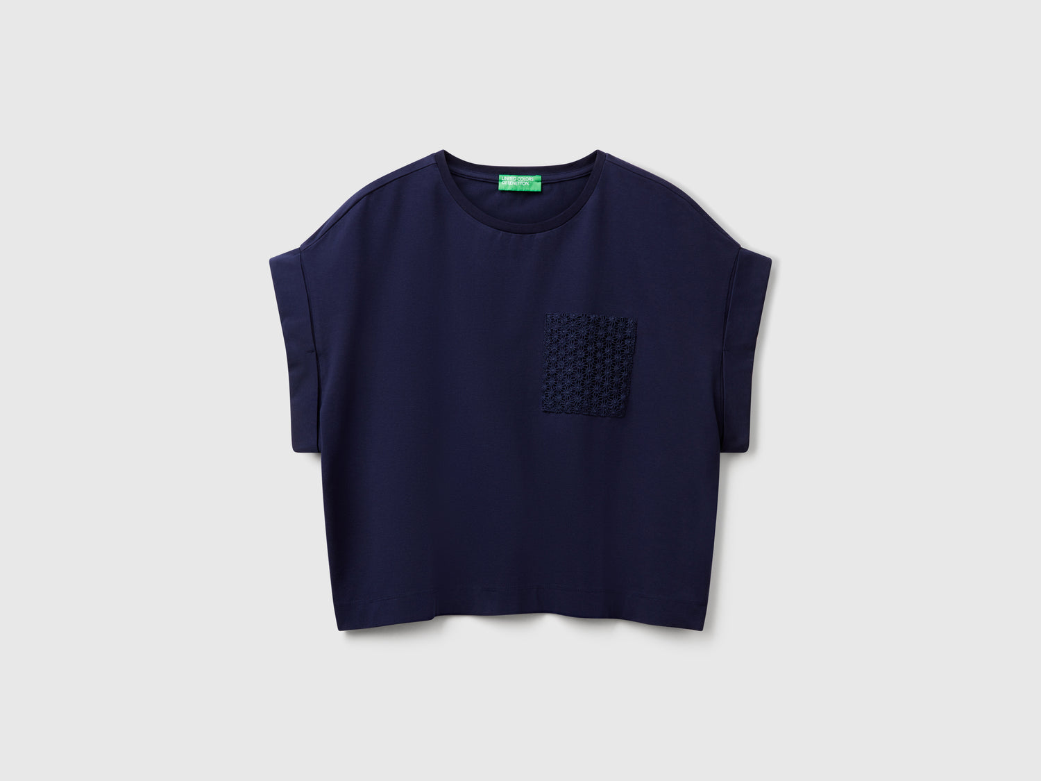 T-shirt with macramé pocket da donna blu scuro | Benetton Outlet