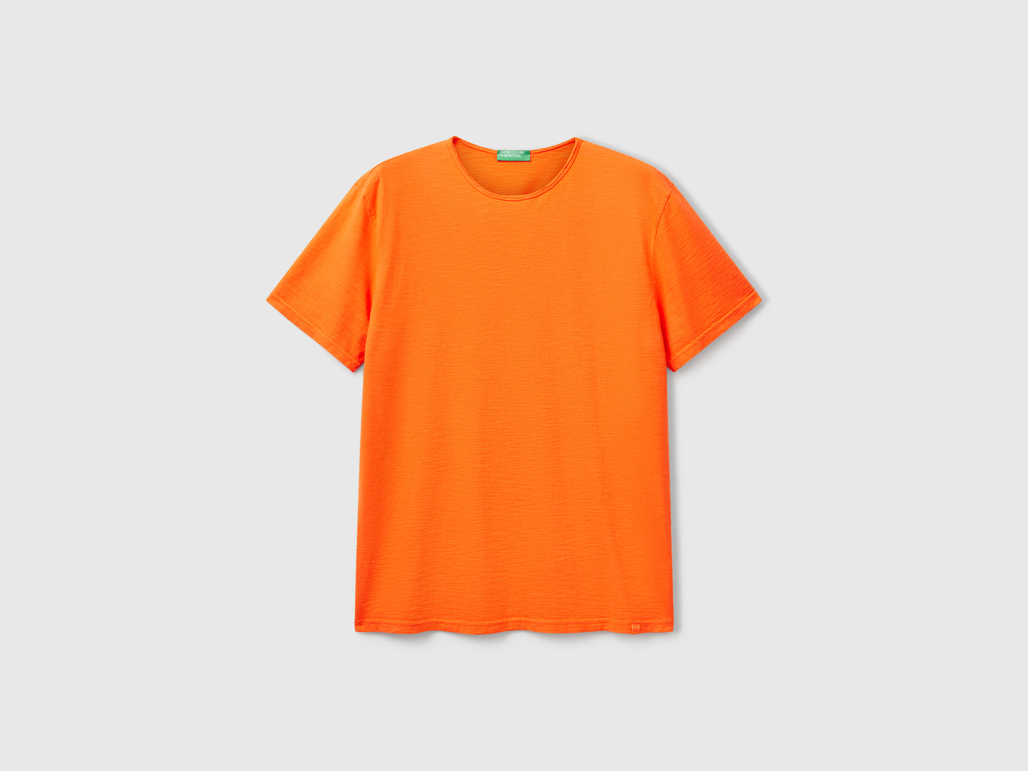 T-shirt ambra in cotone fiammato da uomo arancione | Benetton Outlet