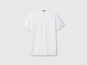T-shirt 100% cotone con scollo a V