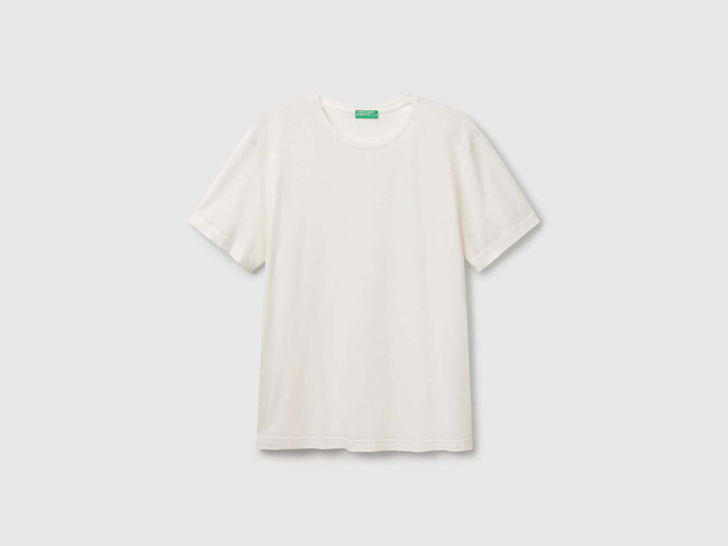 Maglietta in jersey leggero da uomo bianco panna | Benetton Outlet