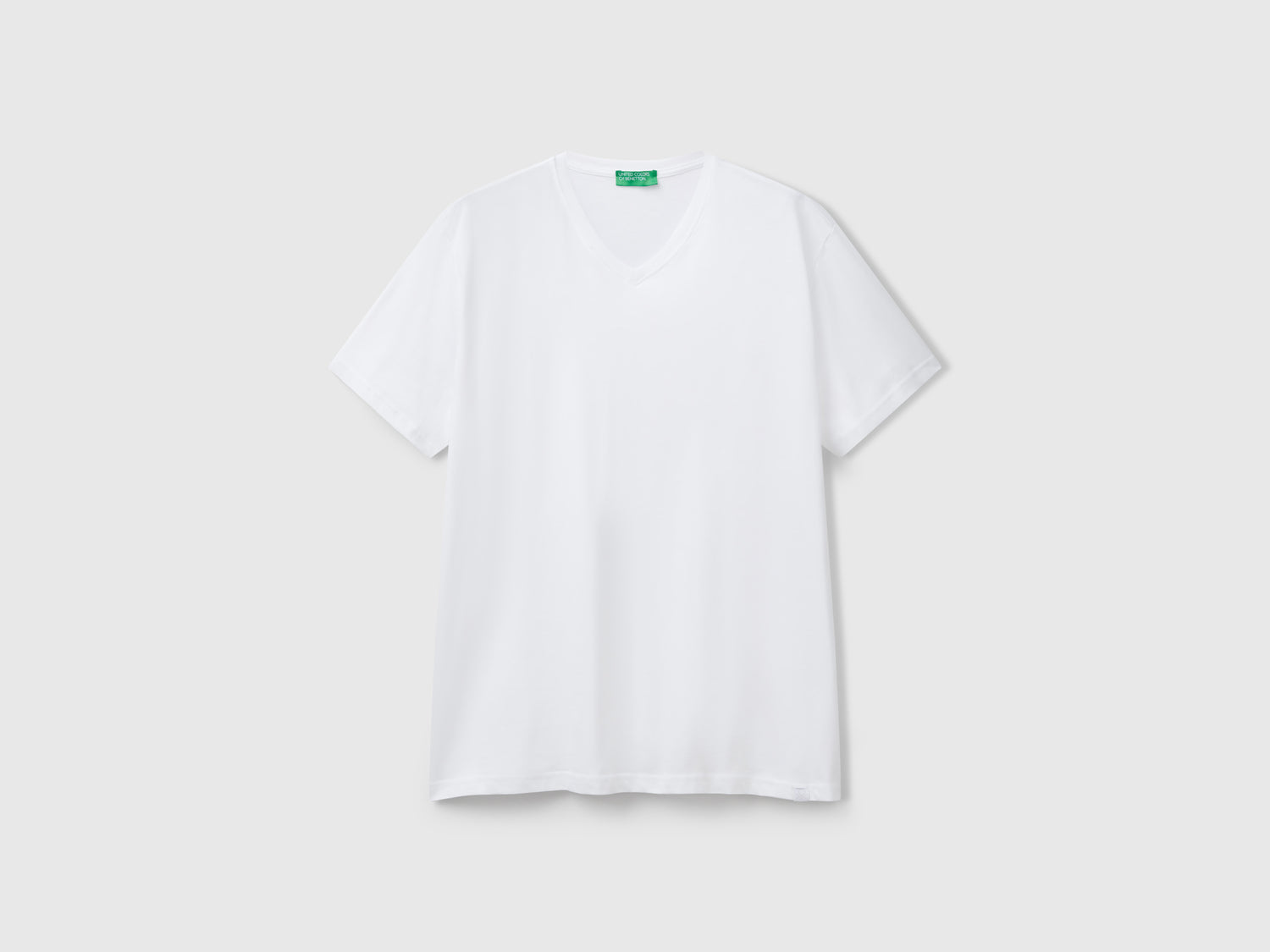 T-shirt in cotone a fibra lunga da uomo bianco | Benetton Outlet
