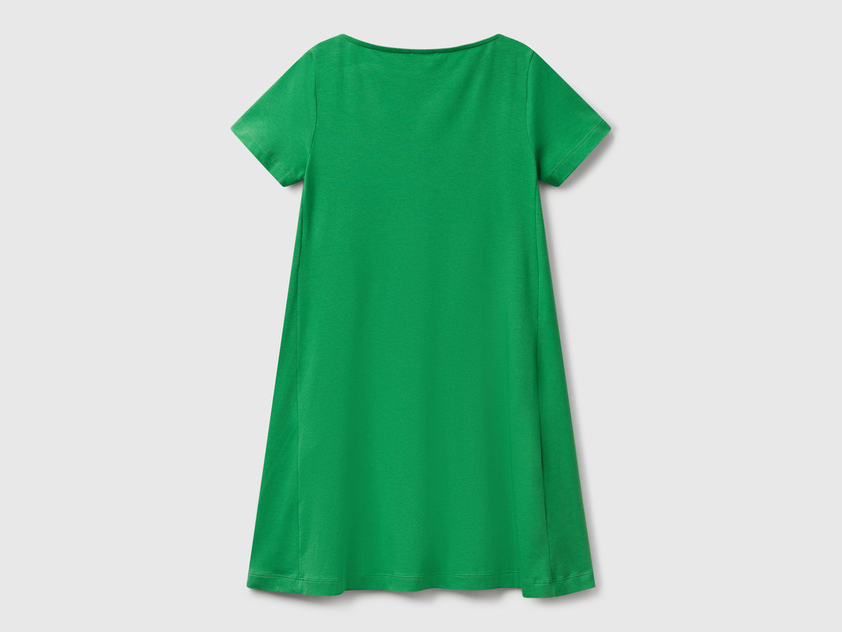 Short flared dress