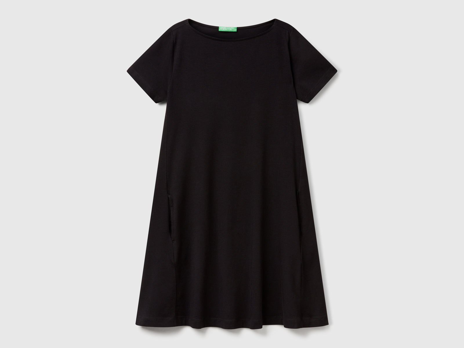 Abito corto svasato da donna nero | Benetton Outlet