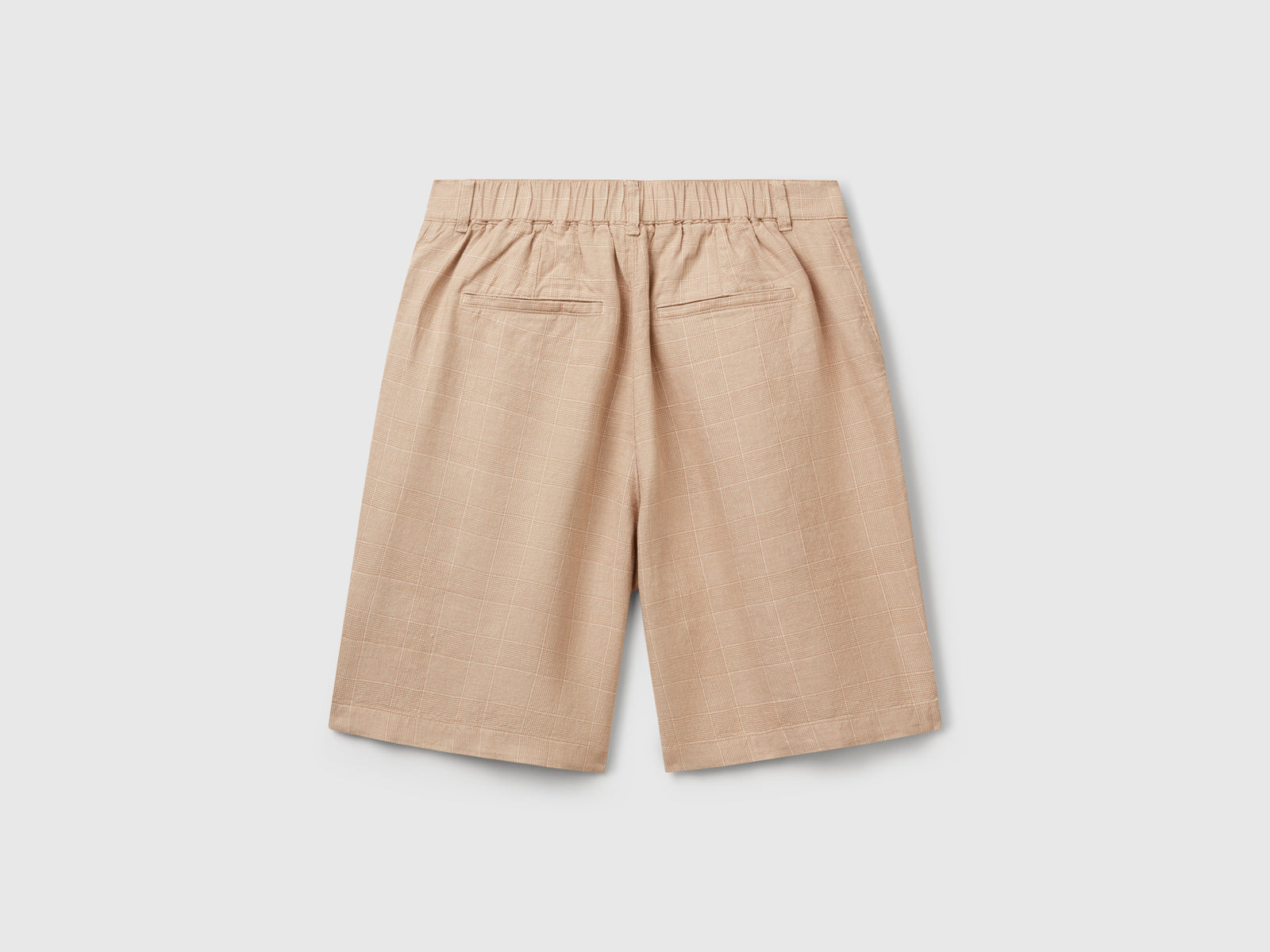 Bermuda a righe in misto lino da uomo beige 2 | Benetton Outlet