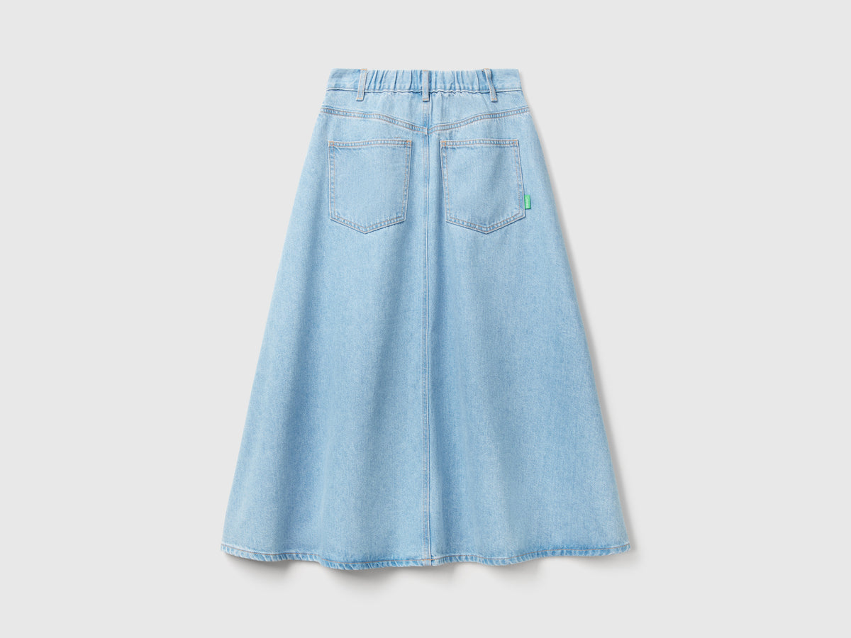 Gonna svasata di jeans
