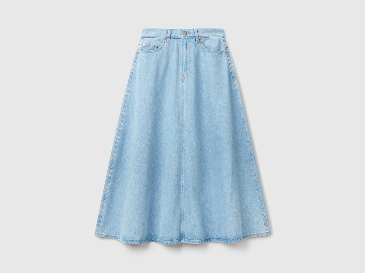 Gonna svasata di jeans