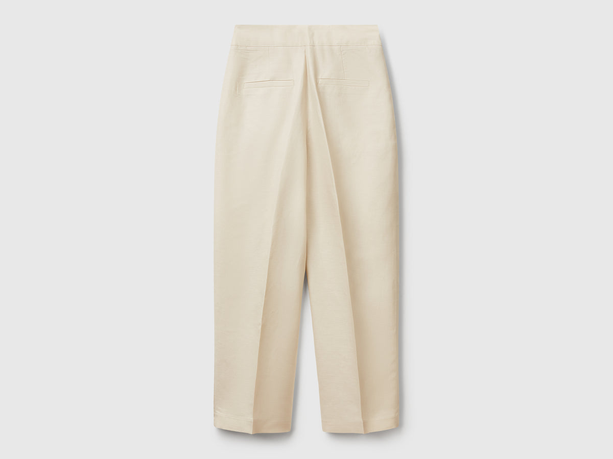 Pantaloni ampi in misto lino