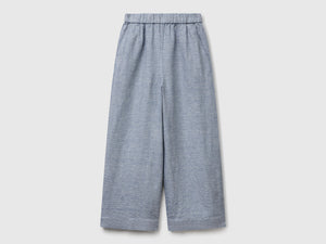 Pantaloni con gamba ampia