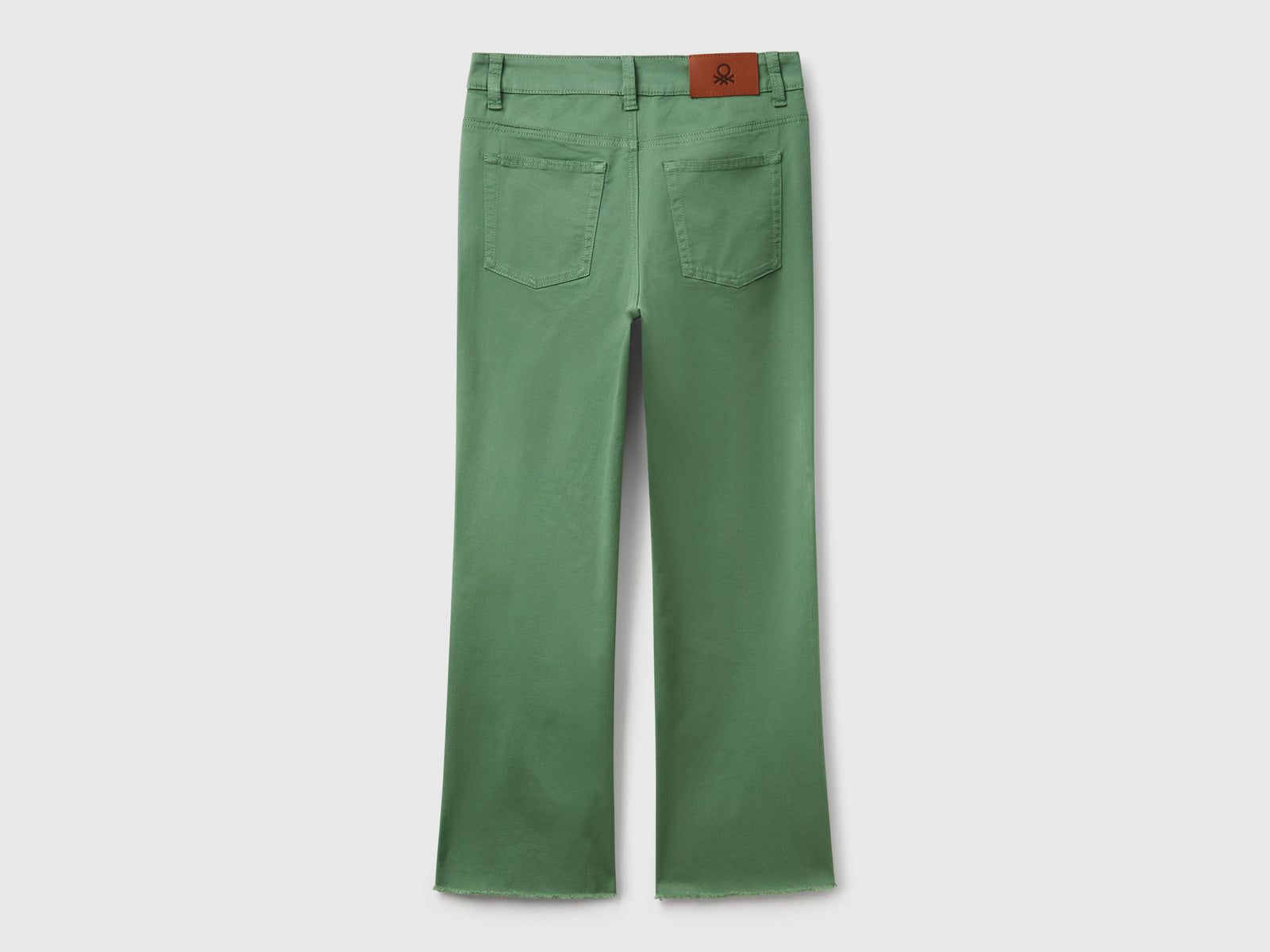 Pantaloni cropped cinque tasche da donna verde 2 | Benetton Outlet