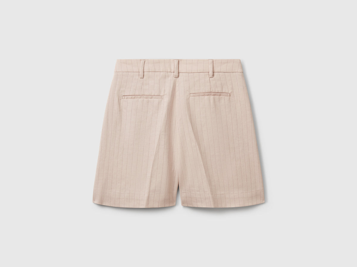 Pantaloni corti gessati