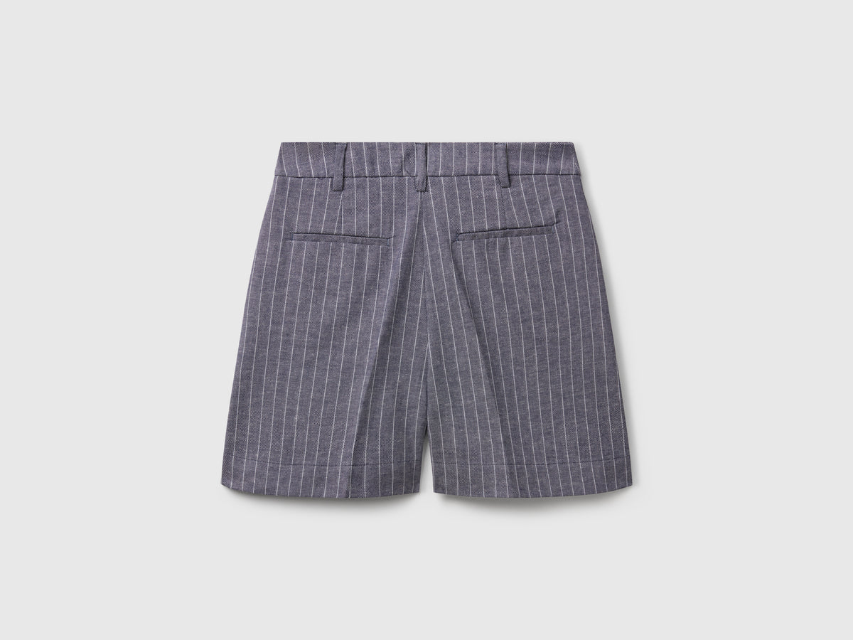 Pantaloni corti gessati