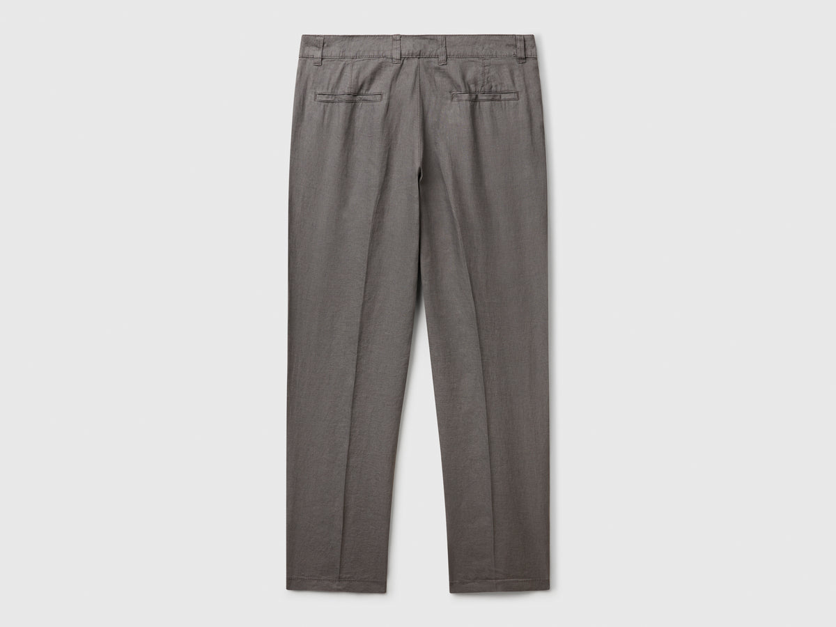 Chino in puro lino